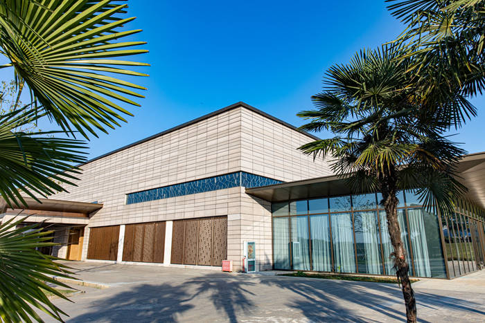 官方网站升级啦！